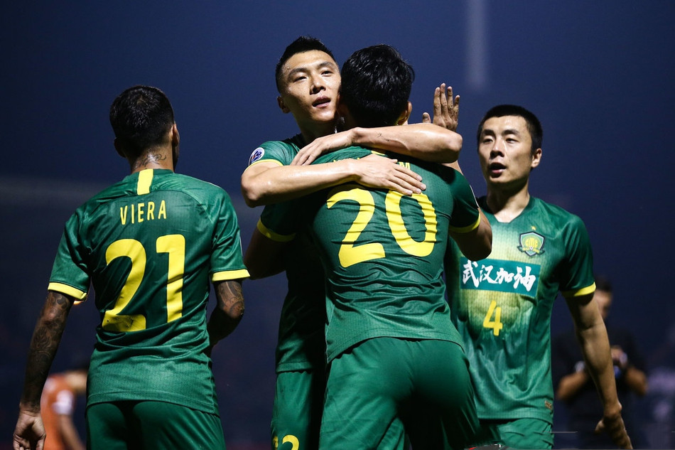 华体会-北京队主场连胜,强势霸占排名榜首(北京 球队)